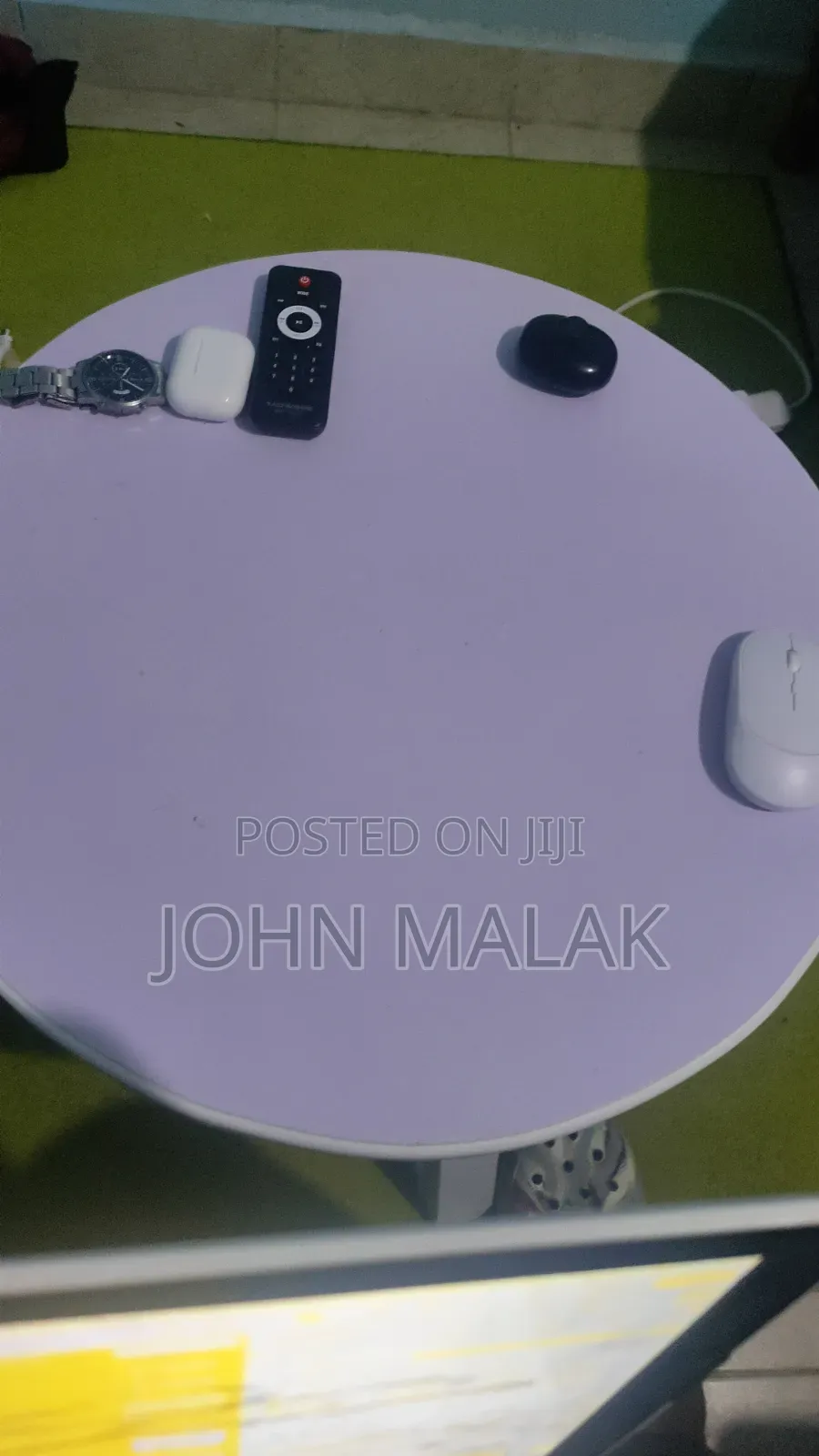 Round White Table