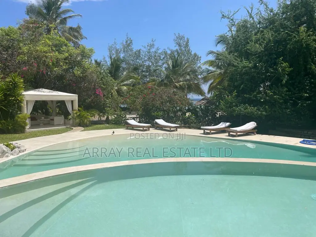 Furnished 5bdrm Villa in Diani for sale