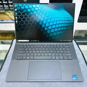 Laptop Dell Precision 5560 16GB Intel Core i9 SSD 512GB
