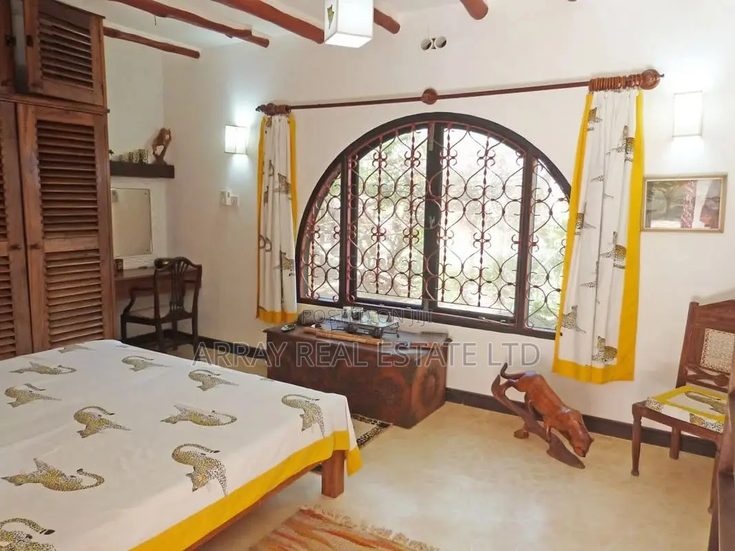 Furnished 5bdrm Villa in Watamu for sale