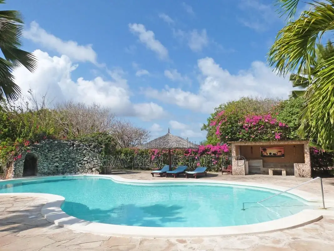 Furnished 5bdrm Villa in Watamu for sale