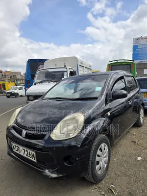 Toyota Passo 1.0 AWD 2014 Black