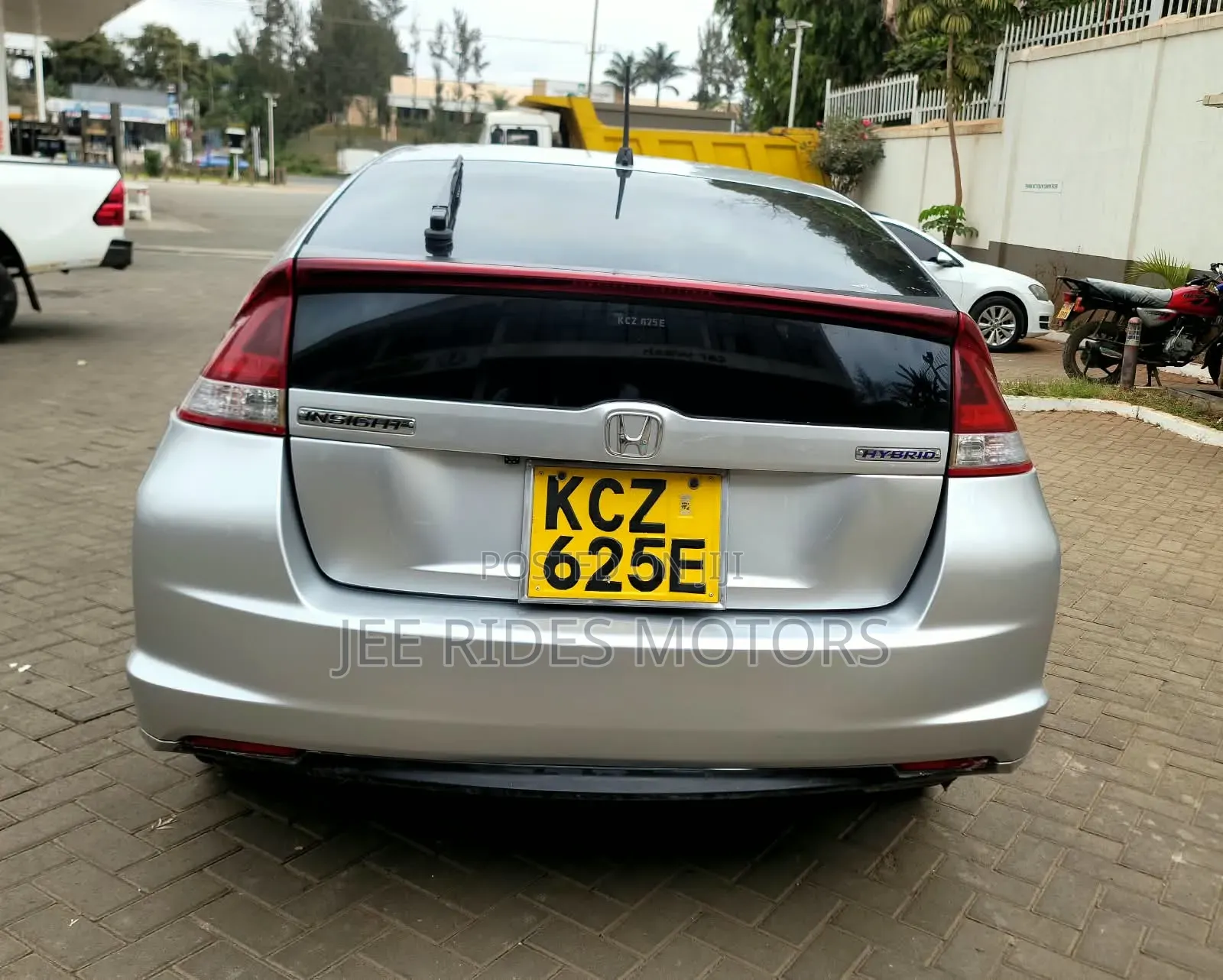 Honda Insight Hybrid 2013 Silver
