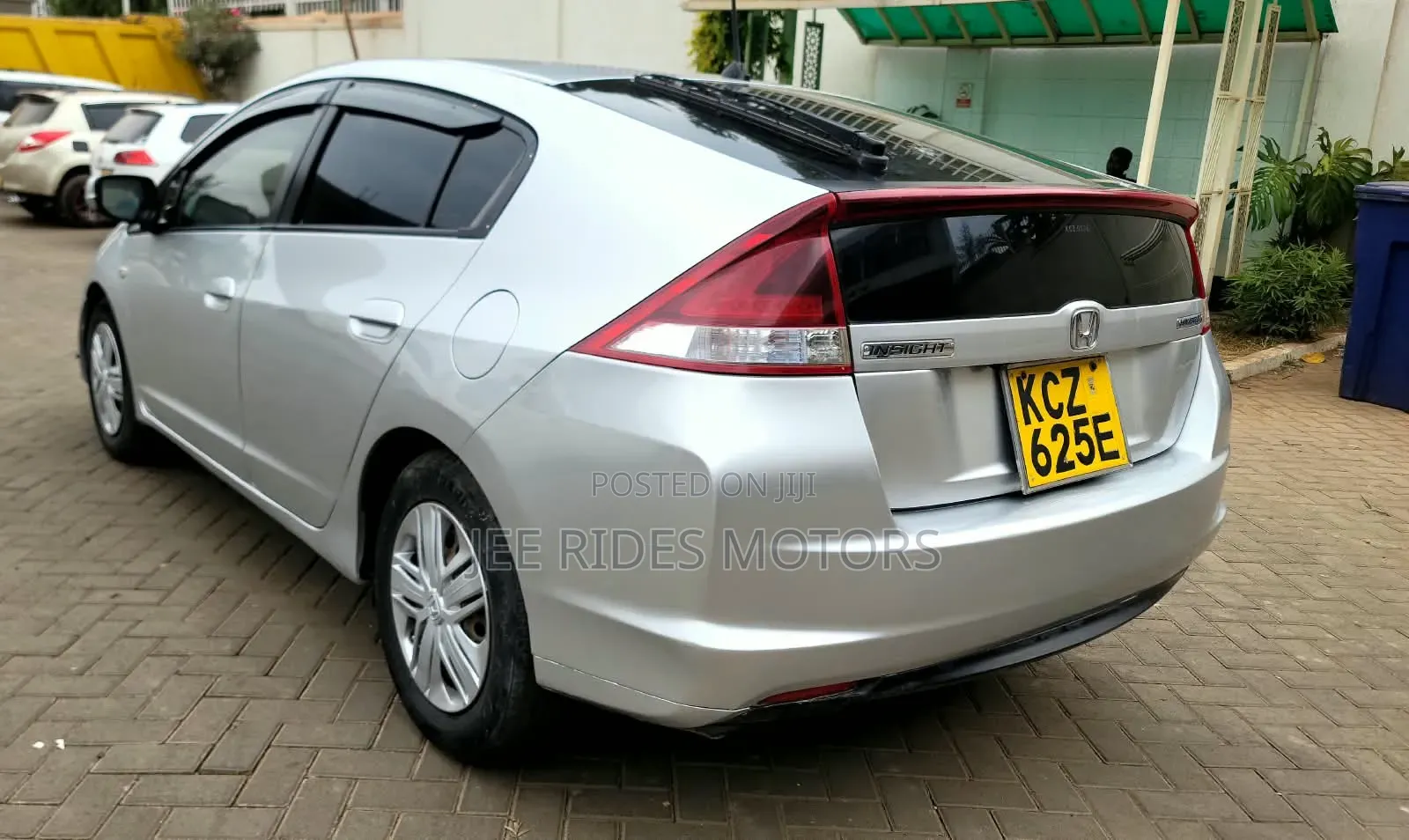 Honda Insight Hybrid 2013 Silver