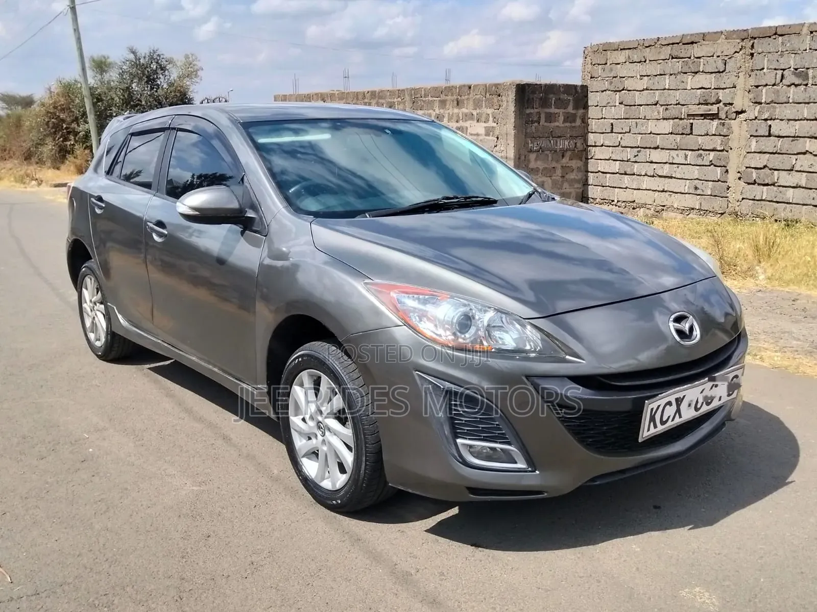Mazda Axela 2012 Gray
