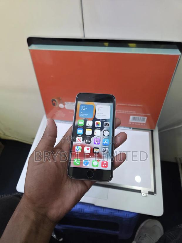 Apple iPhone 6s 32 GB Silver - thumbnail 7