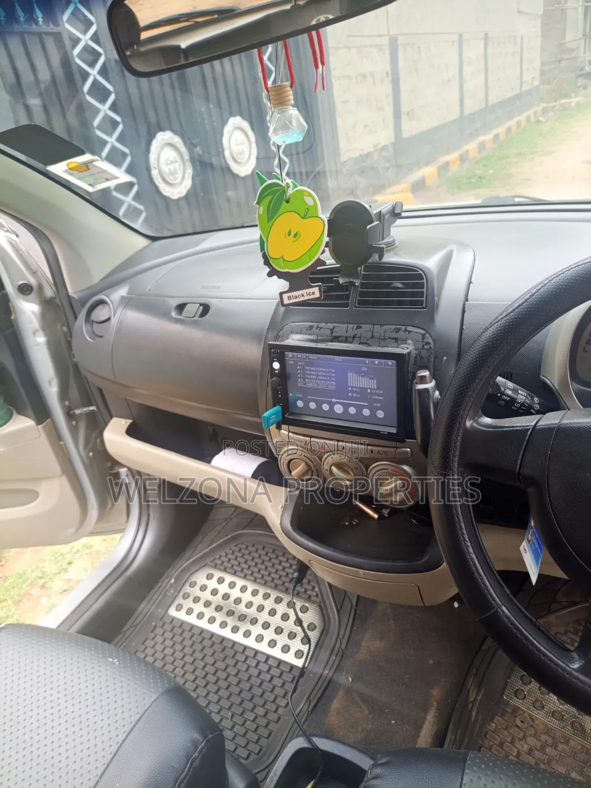Toyota Passo 2008 Silver