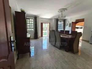 6bdrm Mansion in Karen C for sale