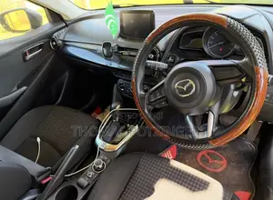 Mazda Demio 2018 Silver