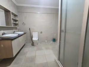 7bdrm Mansion in Karen C for rent