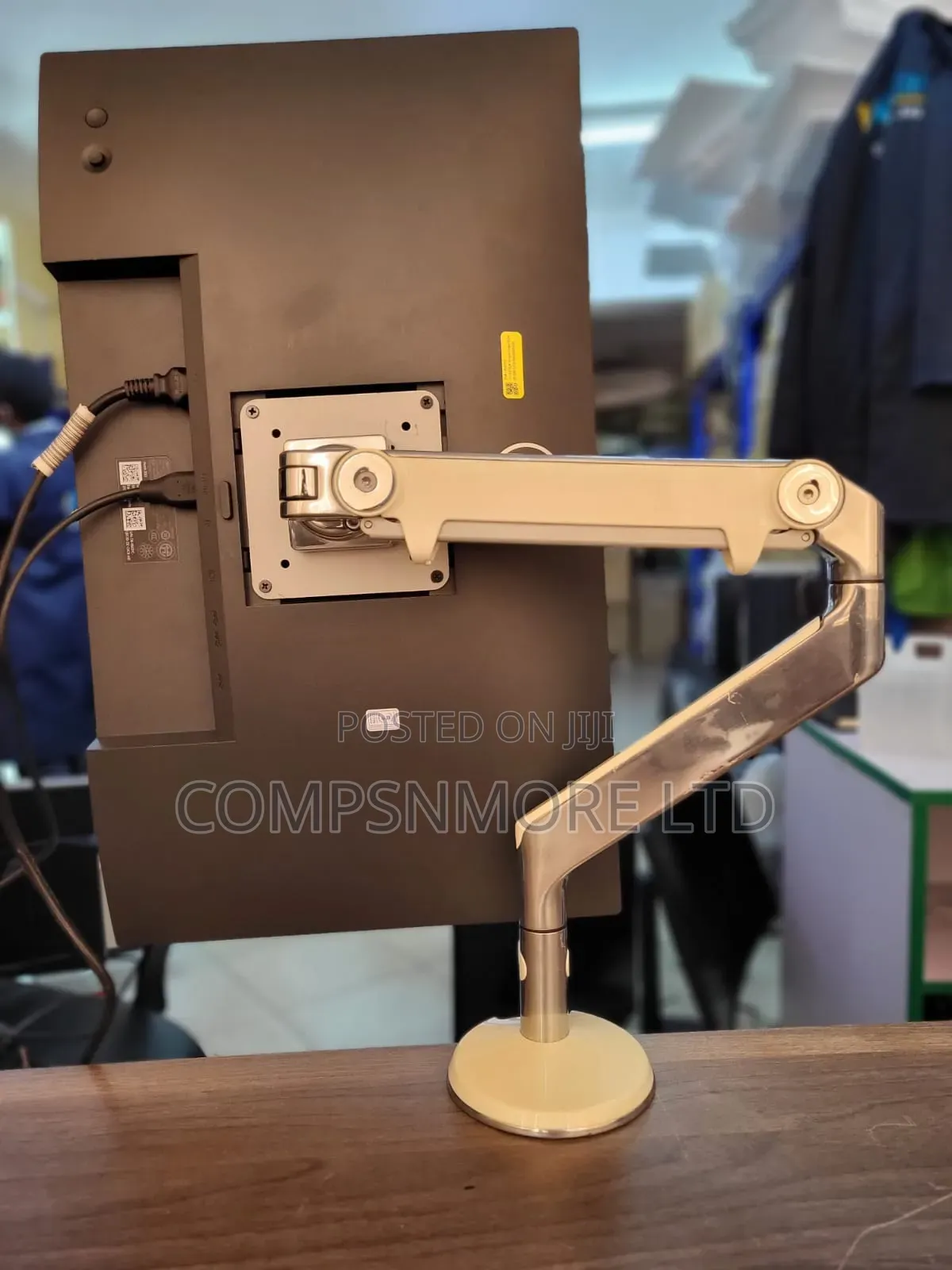 Affordable TFT Stands