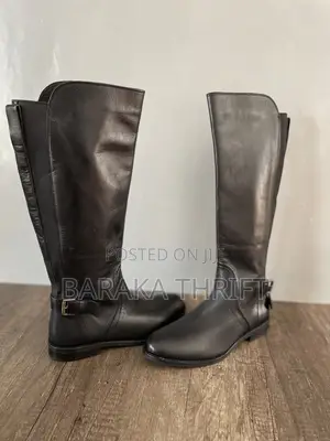 Clarks Black Calf Length Leather Boots(Size 38 Fit)