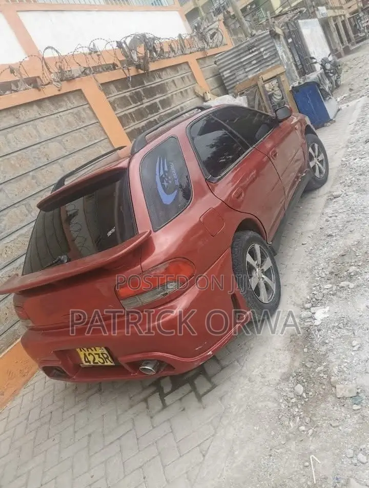 Subaru Impreza 2000 Red