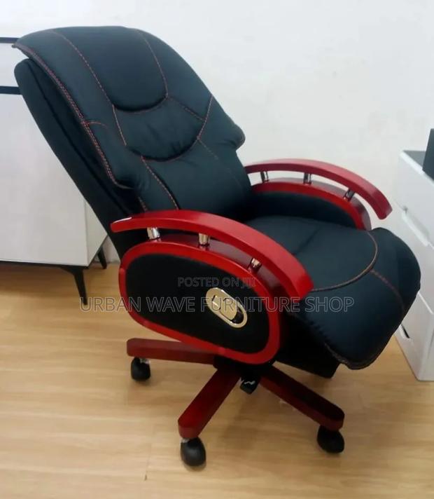 Managerial Office Chair