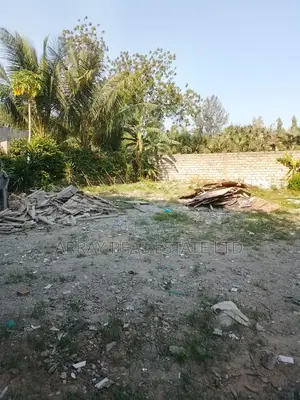 100*100 Plot in Sunpark Malindi Going for 6m