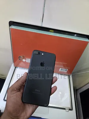 Apple iPhone 7 32 GB Black