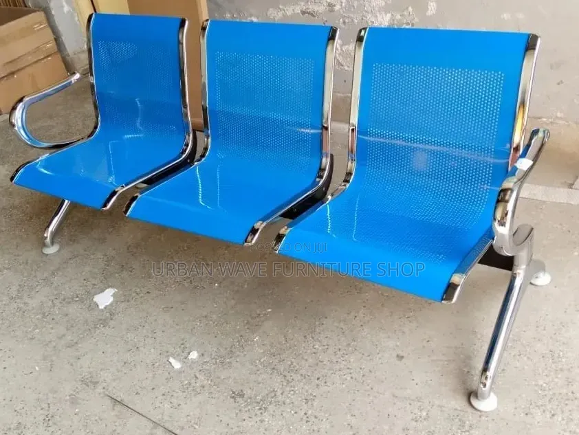 Heavily Duty Schools Chairs