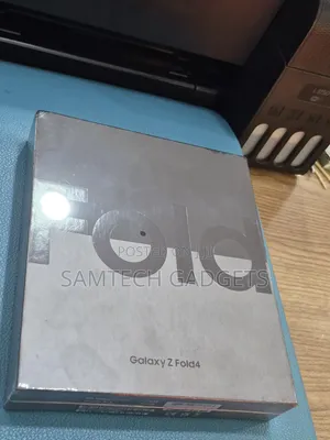 New Samsung Galaxy Z Fold4 512 GB Blue