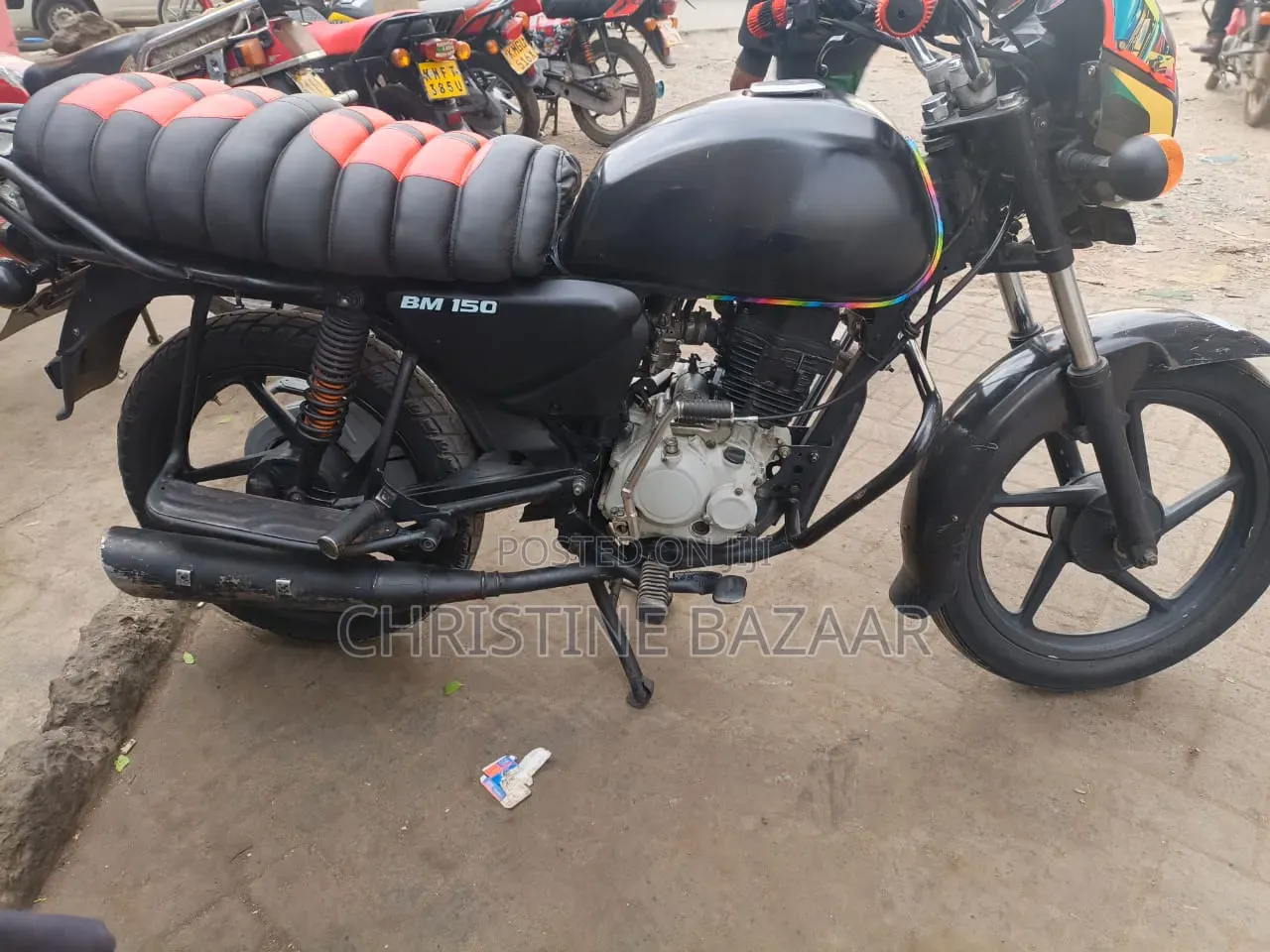 Bajaj Boxer 150 UG 2024 Black