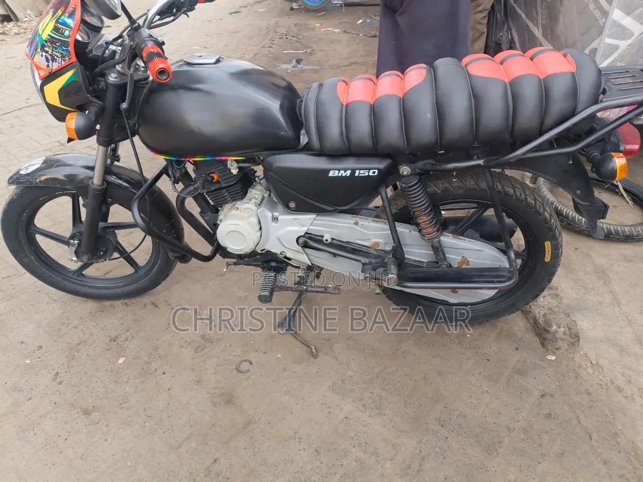 Bajaj Boxer 150 UG 2024 Black