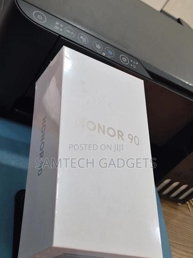 New Honor 90 256 GB White - main view