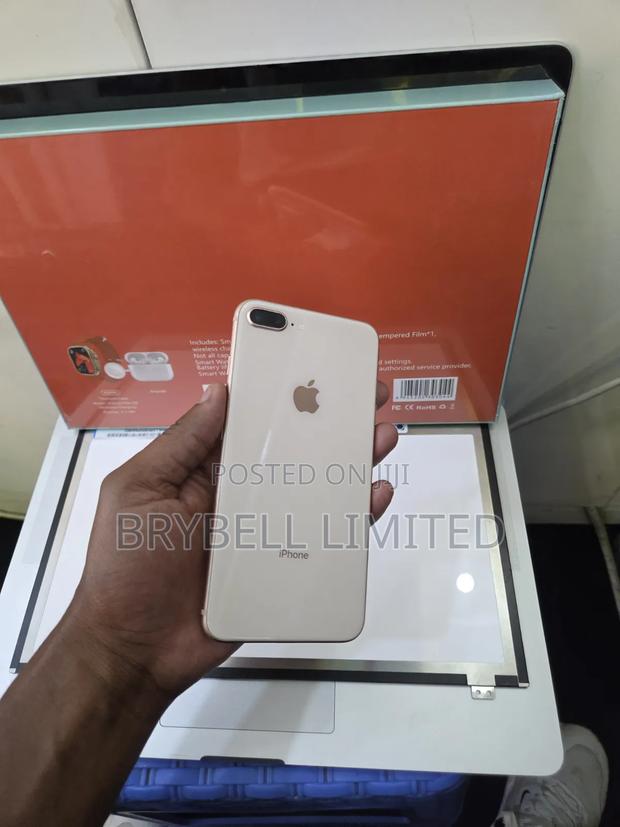 Apple iPhone 8 Plus 256 GB Pink - main view