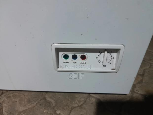 Large Freezer - thumbnail 3