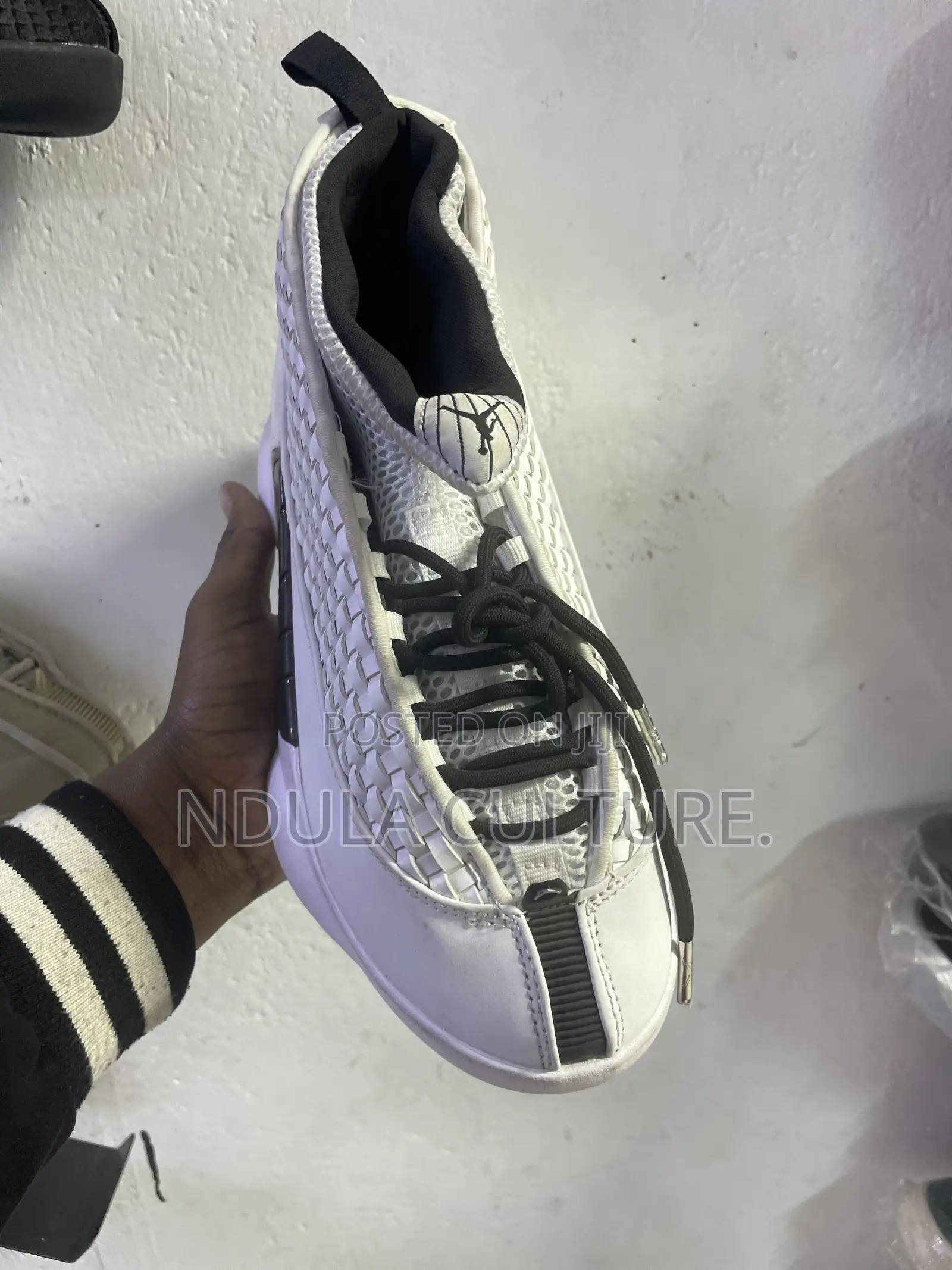 Air Jordan 15 Retro PSNY Sneakers