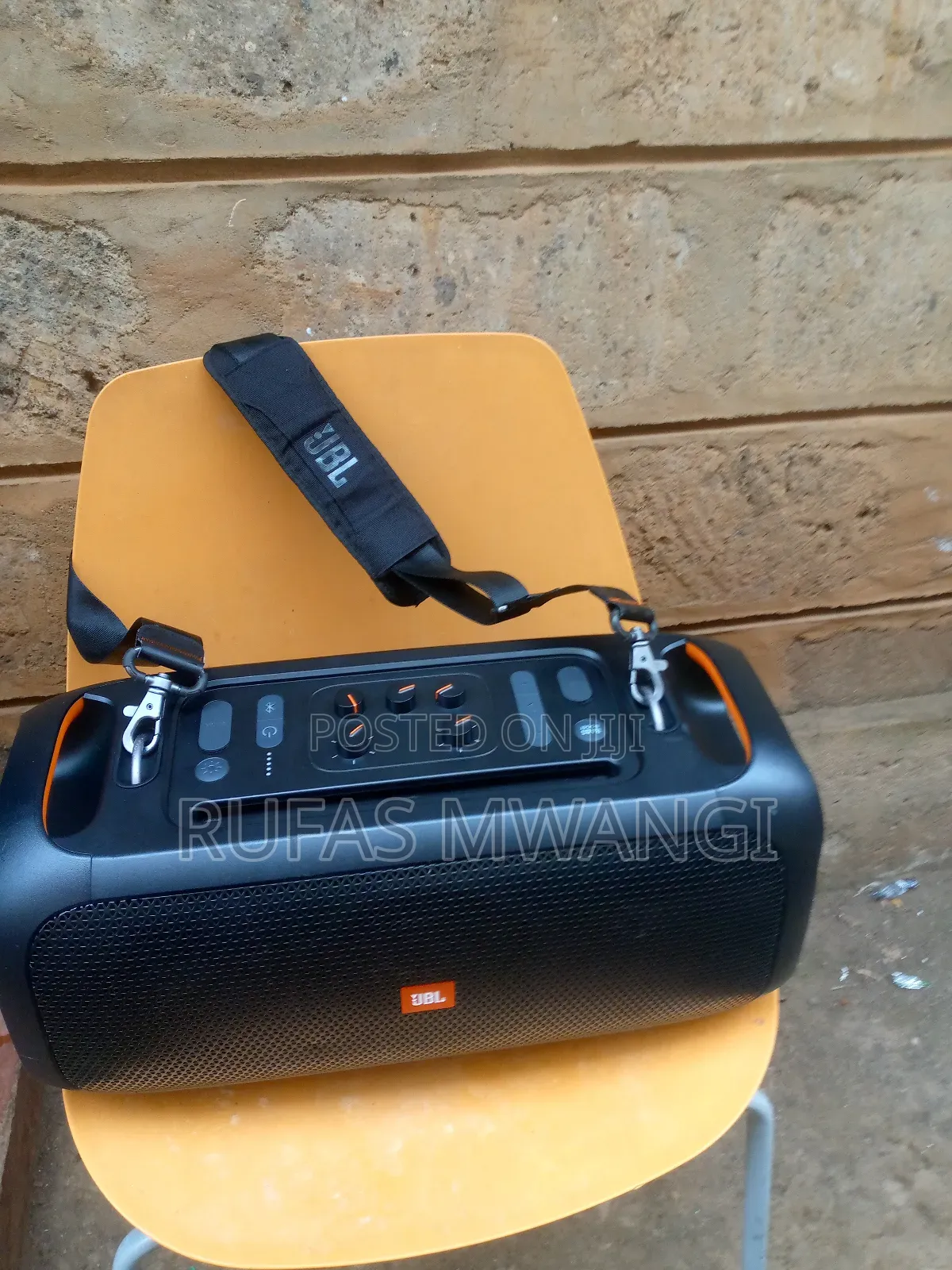 JBL Party Box on the Go High Quality Sound and Powerful Boombox