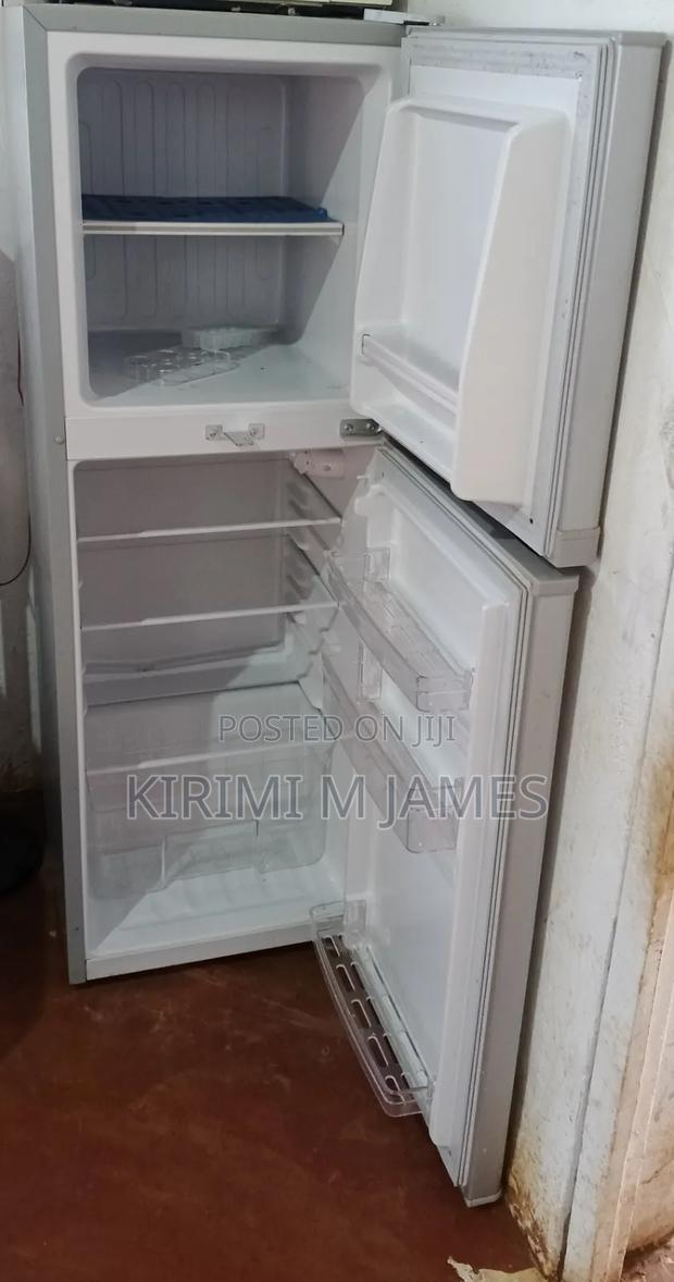 Refrigerator - thumbnail 3