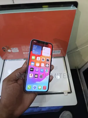 Apple iPhone 12 64 GB Purple