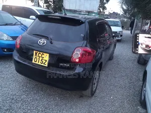 Toyota Auris 2010 Black