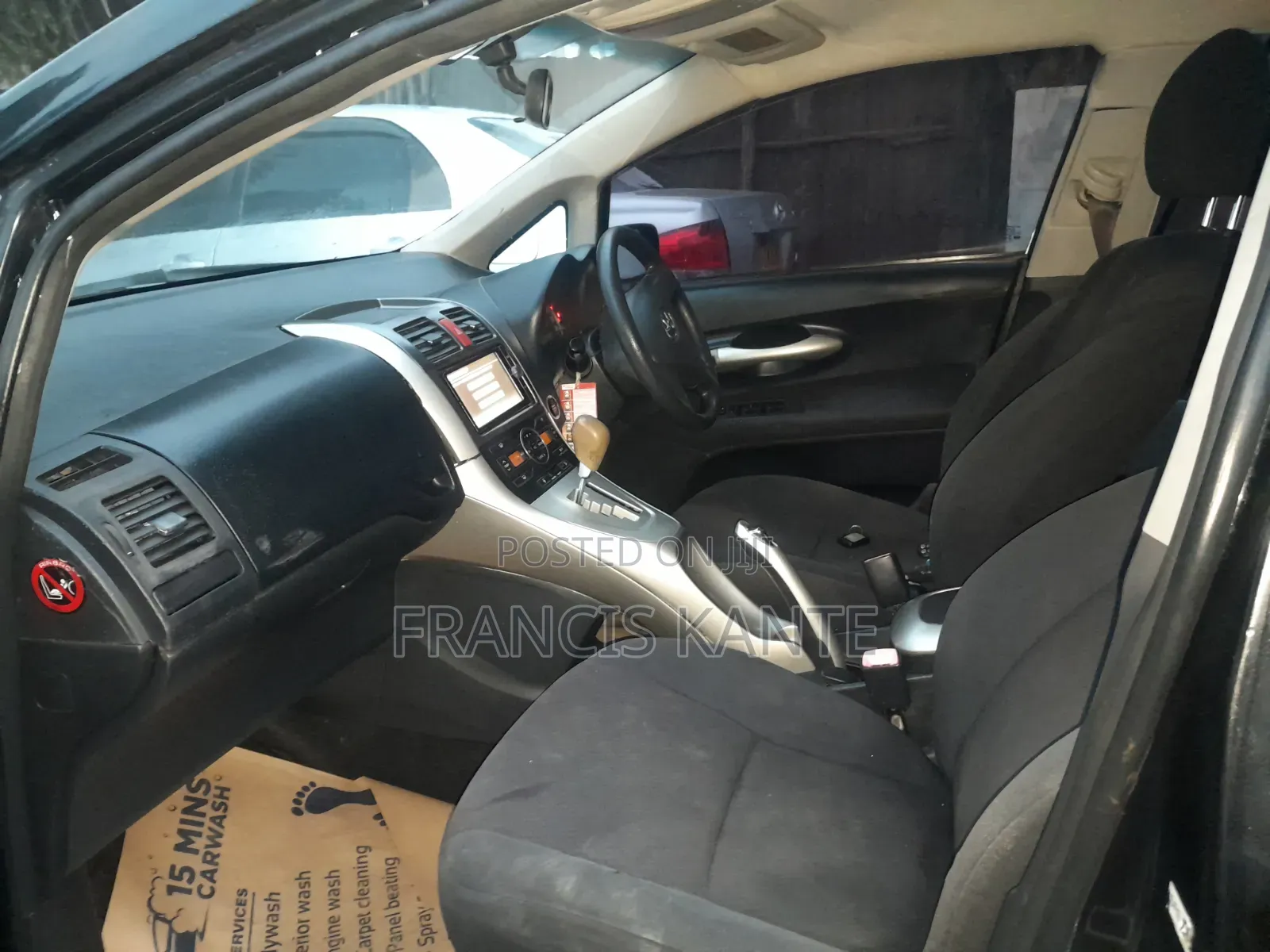 Toyota Auris 2010 Black