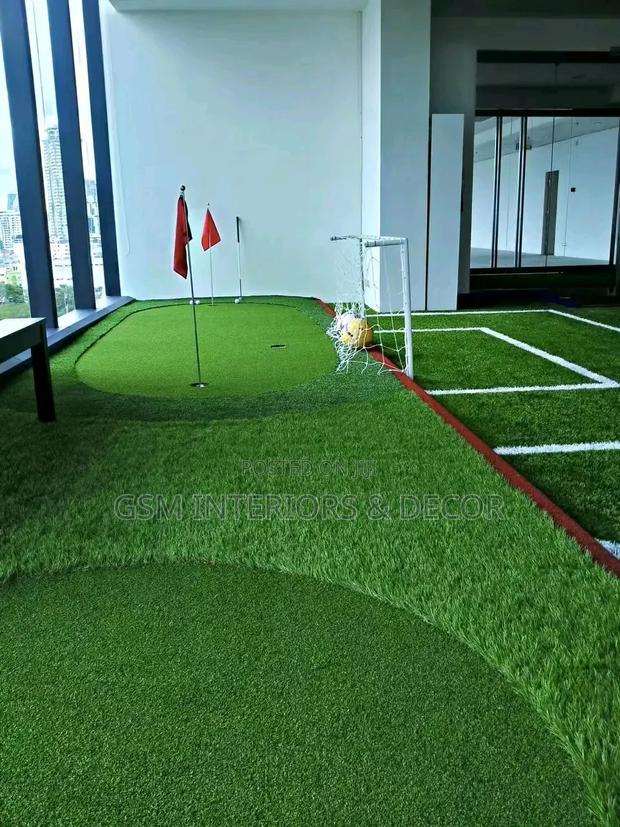 Artificial Green Grass Carpets With Good Density - main view