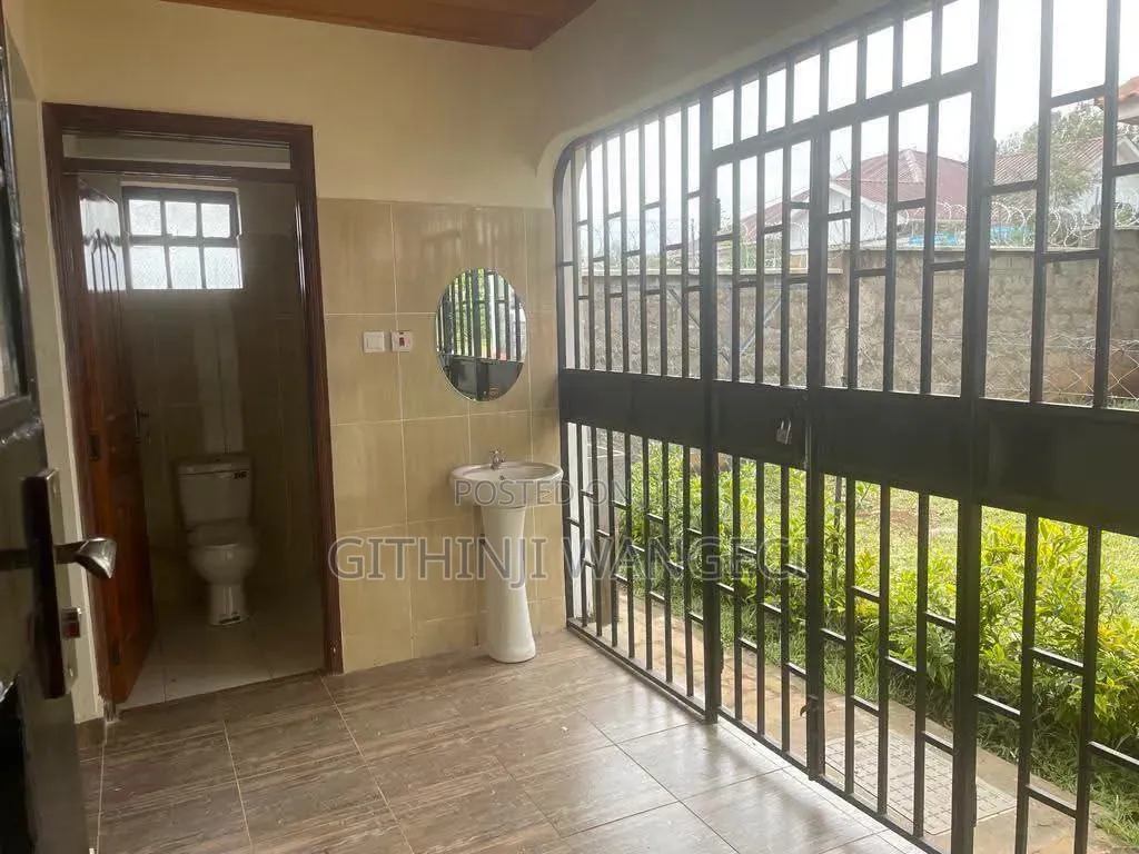 4bdrm Mansion in Olkeri for sale