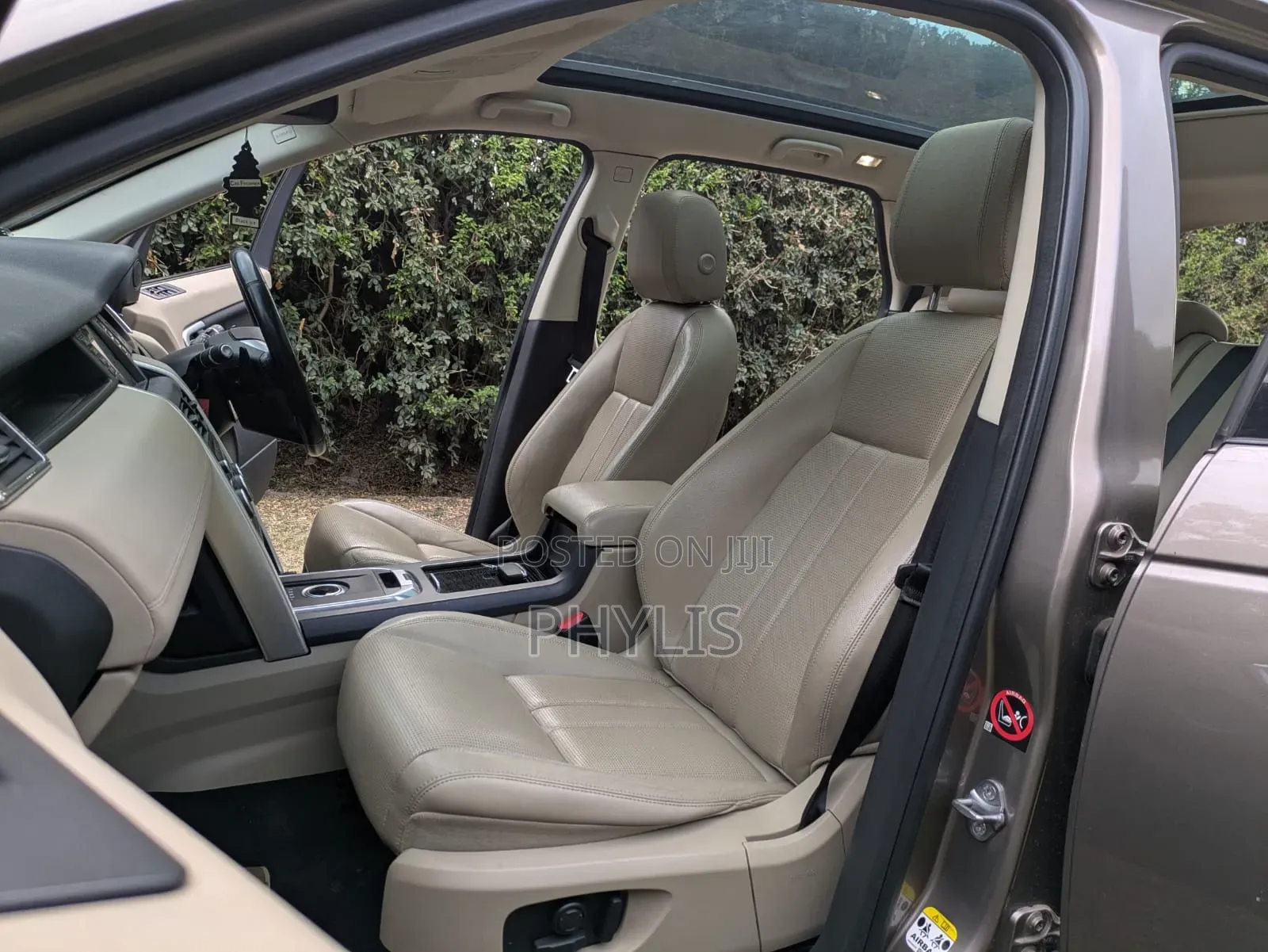 Land Rover Discovery Sport HSE 2016 Beige