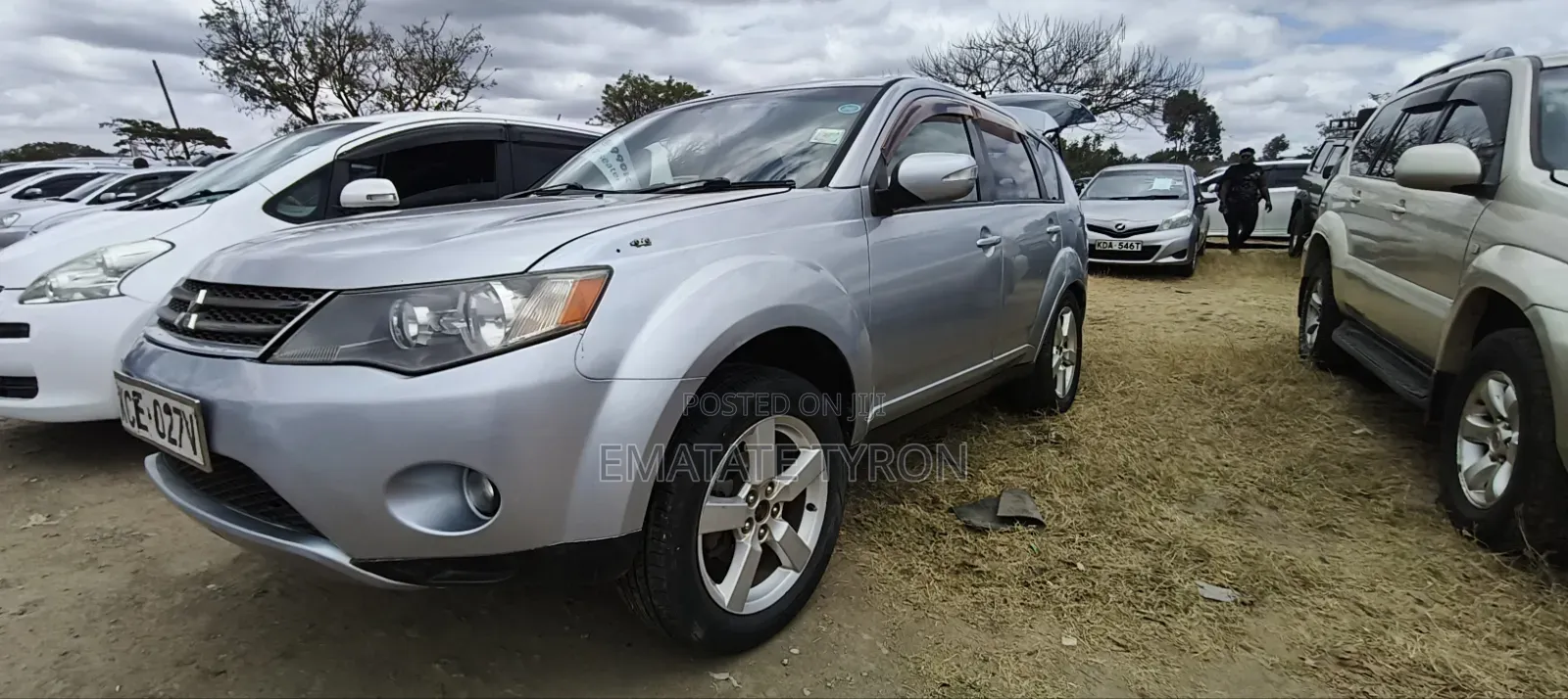 Mitsubishi Outlander 2009 Silver