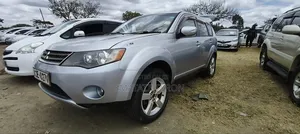 Mitsubishi Outlander 2009 Silver