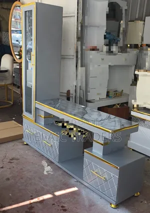 TV Stand With Flower Shelves