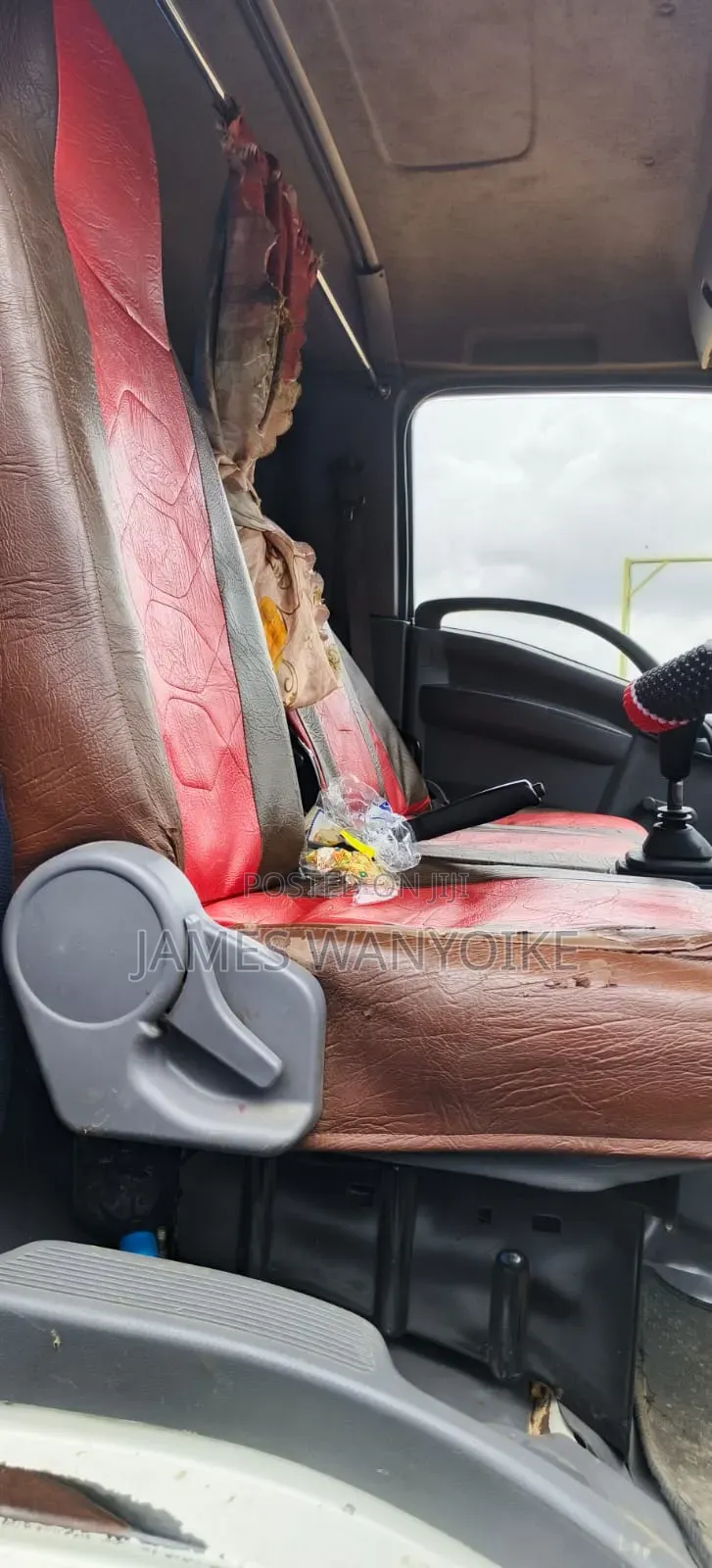 KCX Isuzu FRR Slay Queen