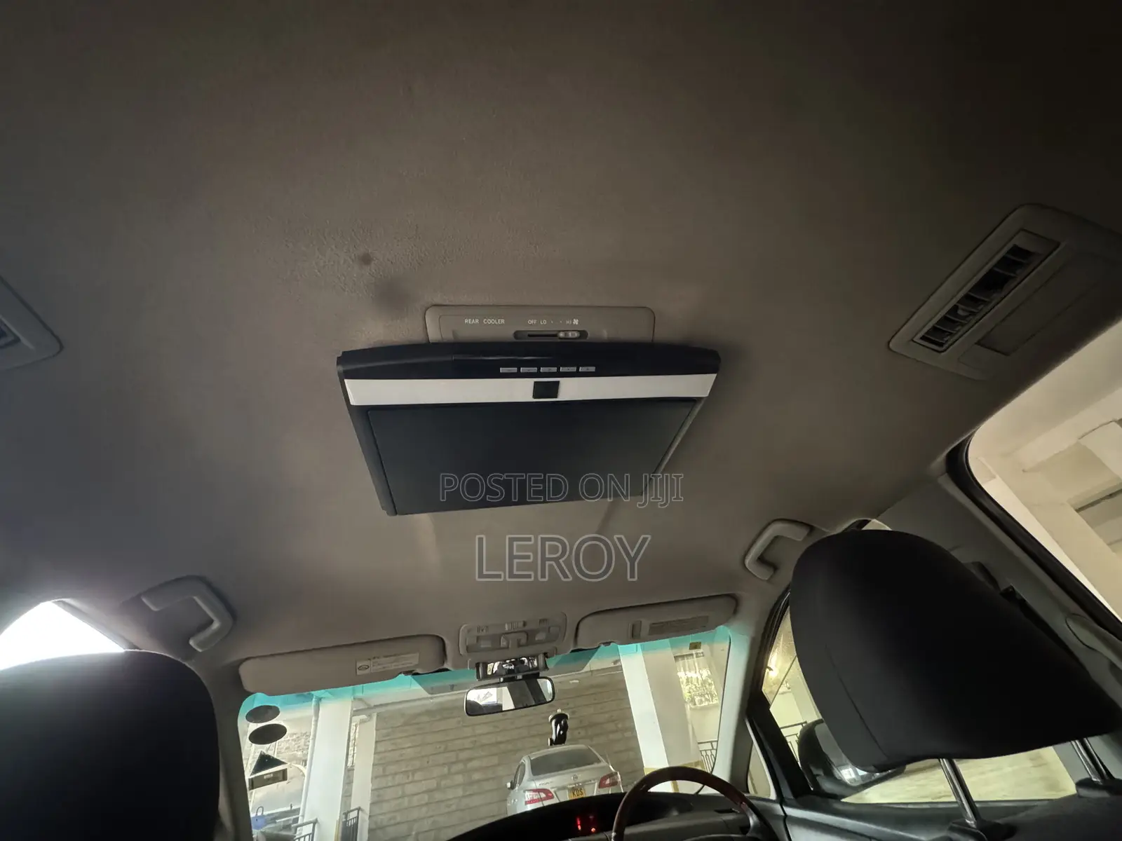 Toyota Estima 2011 Silver