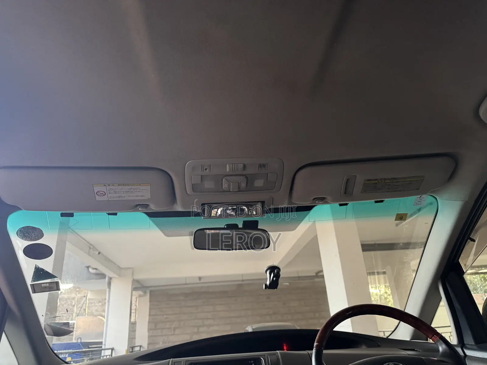 Toyota Estima 2011 Silver