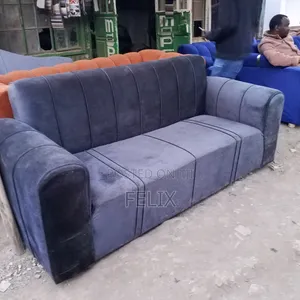 House Varnishing Furniture