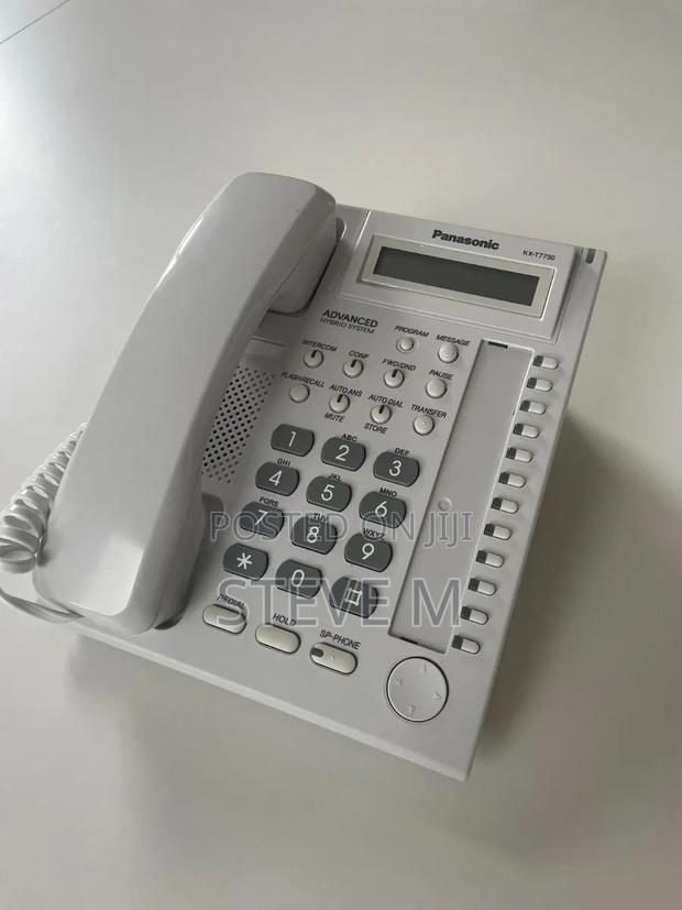 Panasonic KX-T7730 Hybrid Operator Console - thumbnail 2