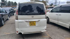 Nissan Serena 2009 White