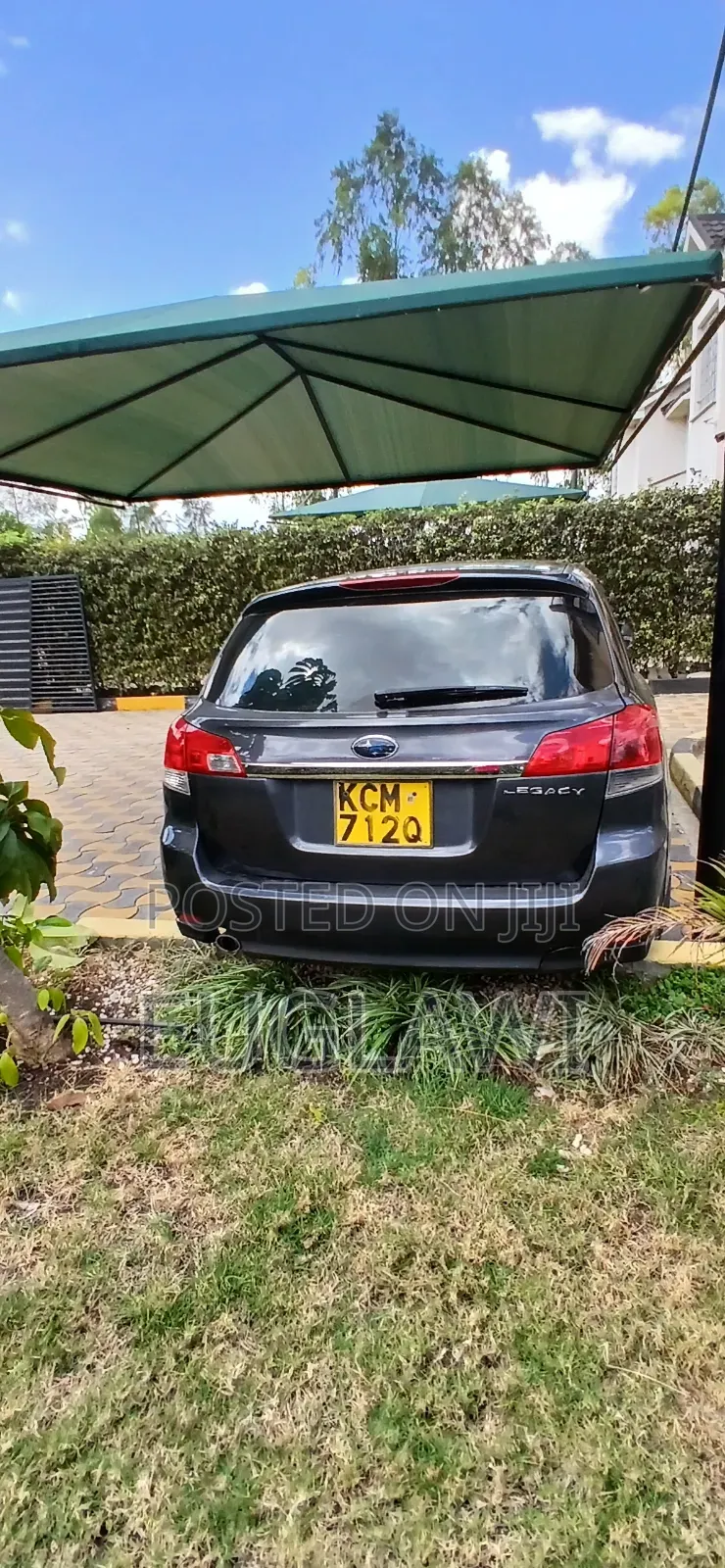 Subaru Legacy 2.5i Premium 2010 Gray