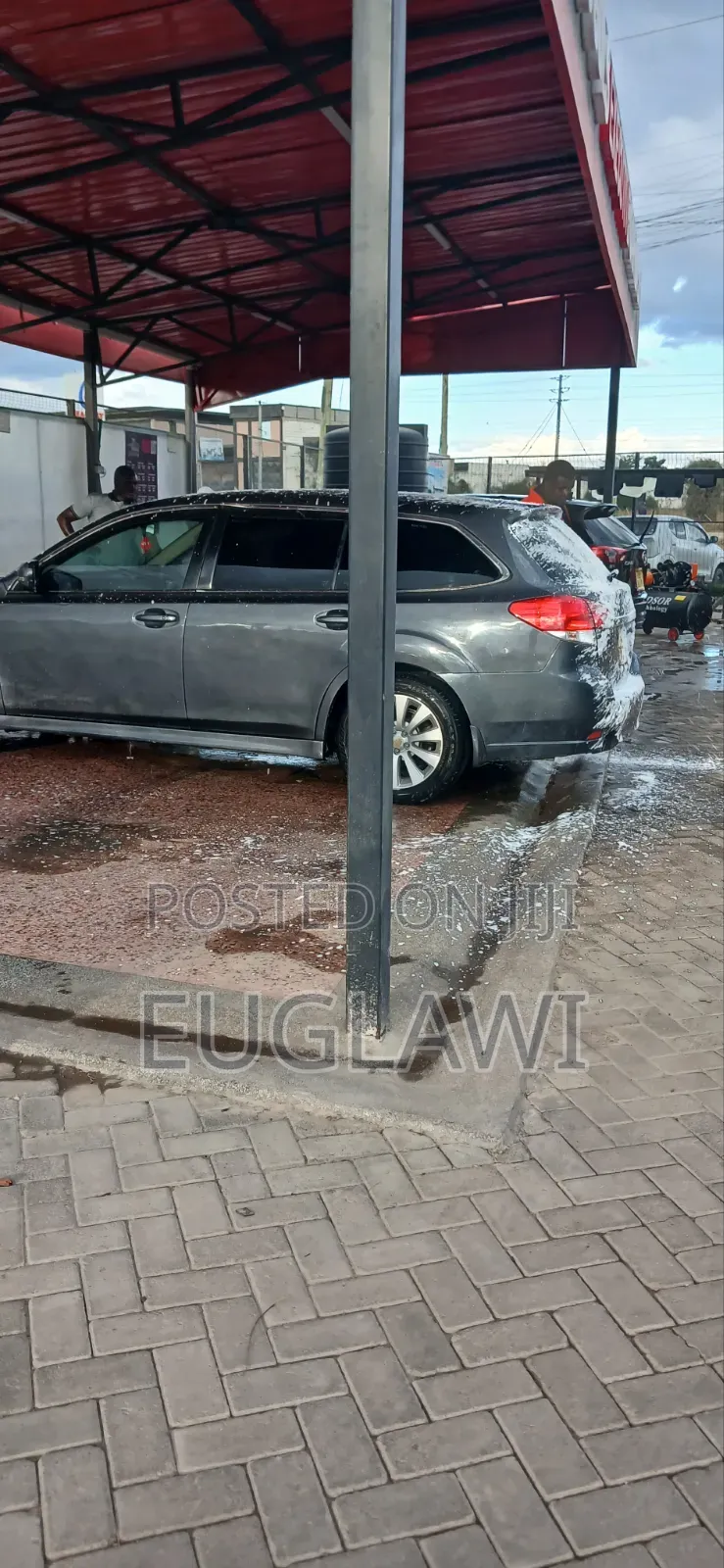 Subaru Legacy 2.5i Premium 2010 Gray