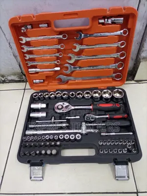 82 Pieces Spanner Set