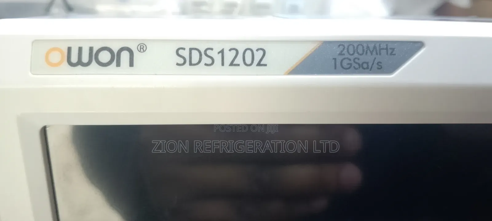 The OWON SDS1202 200MHz Digital Oscilloscope
