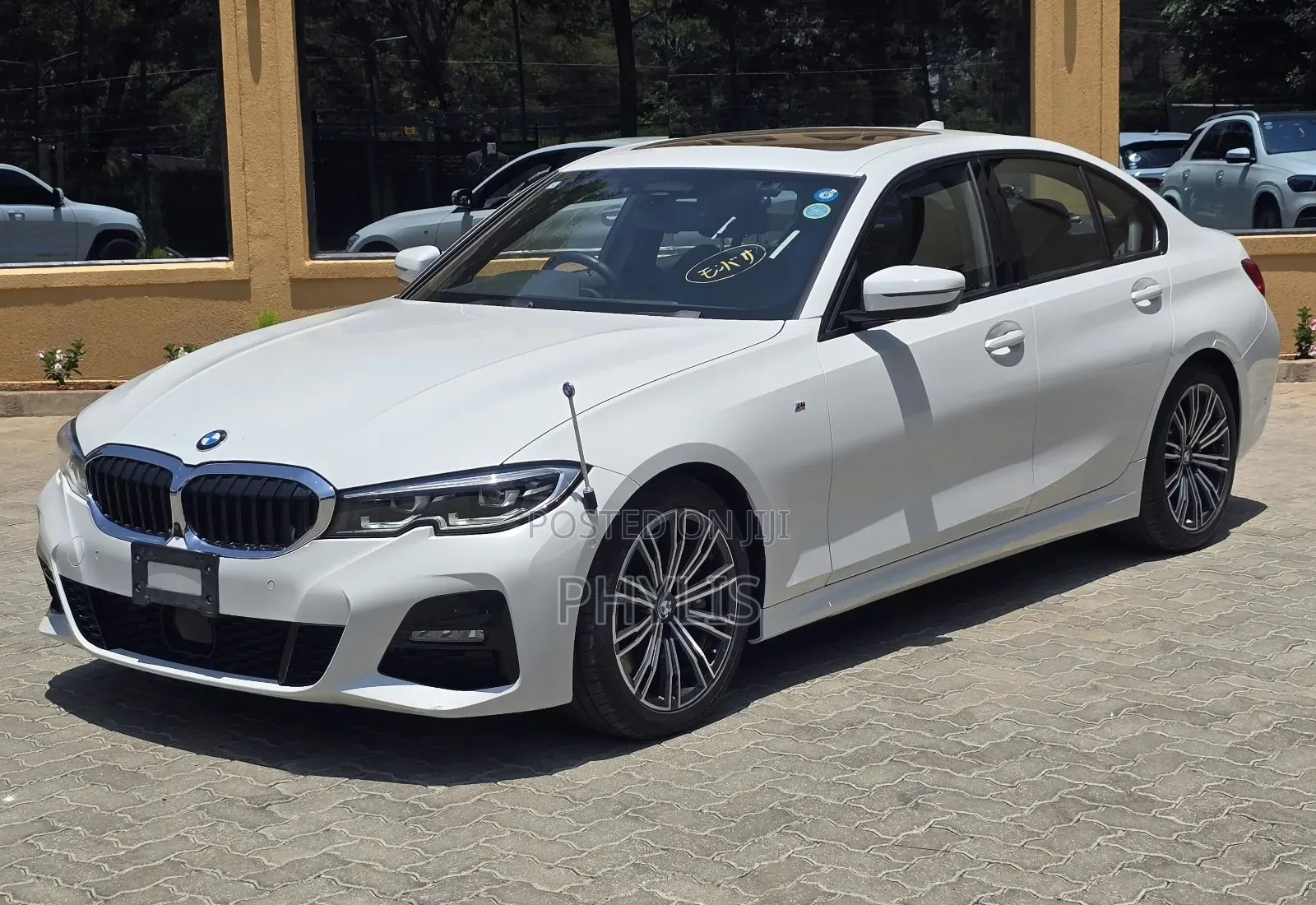 BMW 330i 2020 White
